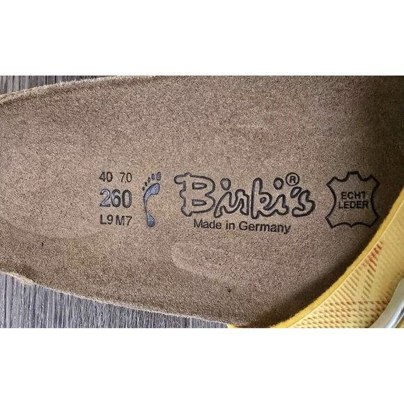 Birkis Birkenstock Womens Sandals Size 40/ US 9-9.5 Yellow Leather Buckle - Picture 6 of 7